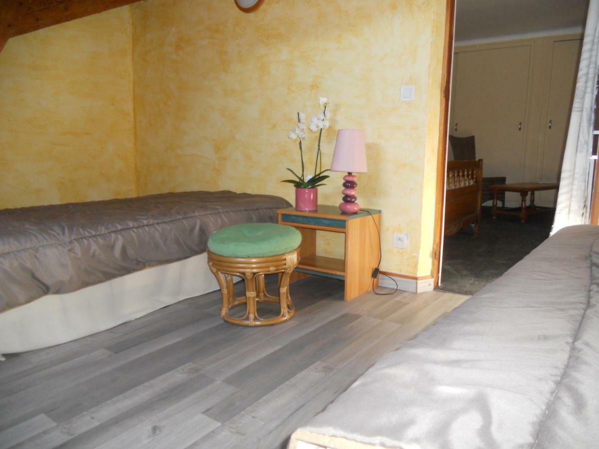 سيرْ Les Hirondelles Chambres D'Hotes المظهر الخارجي الصورة